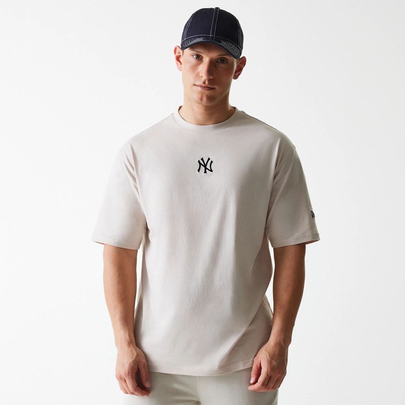 New York Yankees MLB League Essential Cream Oversized T-Shirt