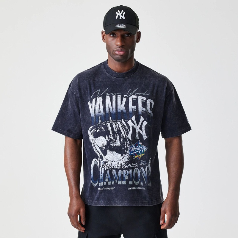 New York Yankees Sport Classic Black T-Shirt