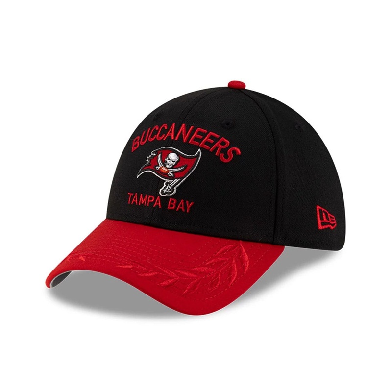 Tampa Bay Buccaneers NFL Draft 2025 Black 39THIRTY Stretch Fit Cap