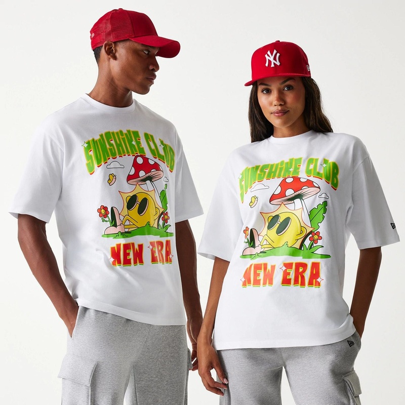 New Era Outdoor Graphic White Oversized T-Shirt
