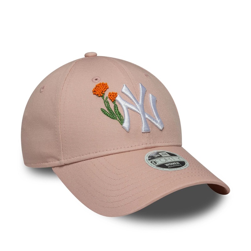 New York Yankees Womens MLB Beaded Pastel Pink 9FORTY Adjustable Cap