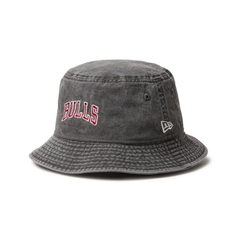 Chicago Bulls NBA Acid Wash Black Bucket Hat