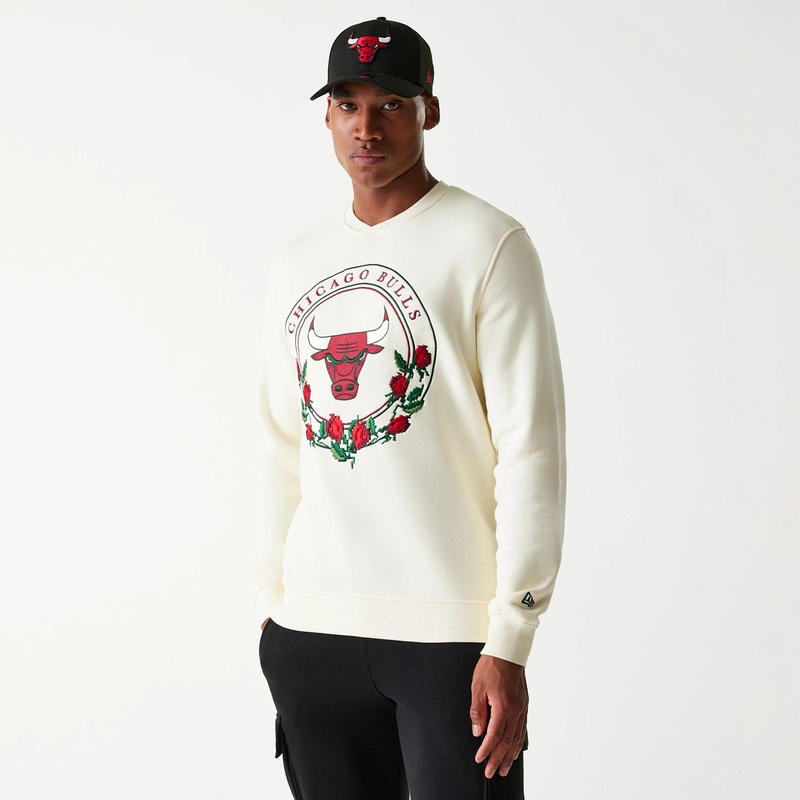 Chicago Bulls Red Roses White Crewneck Sweater