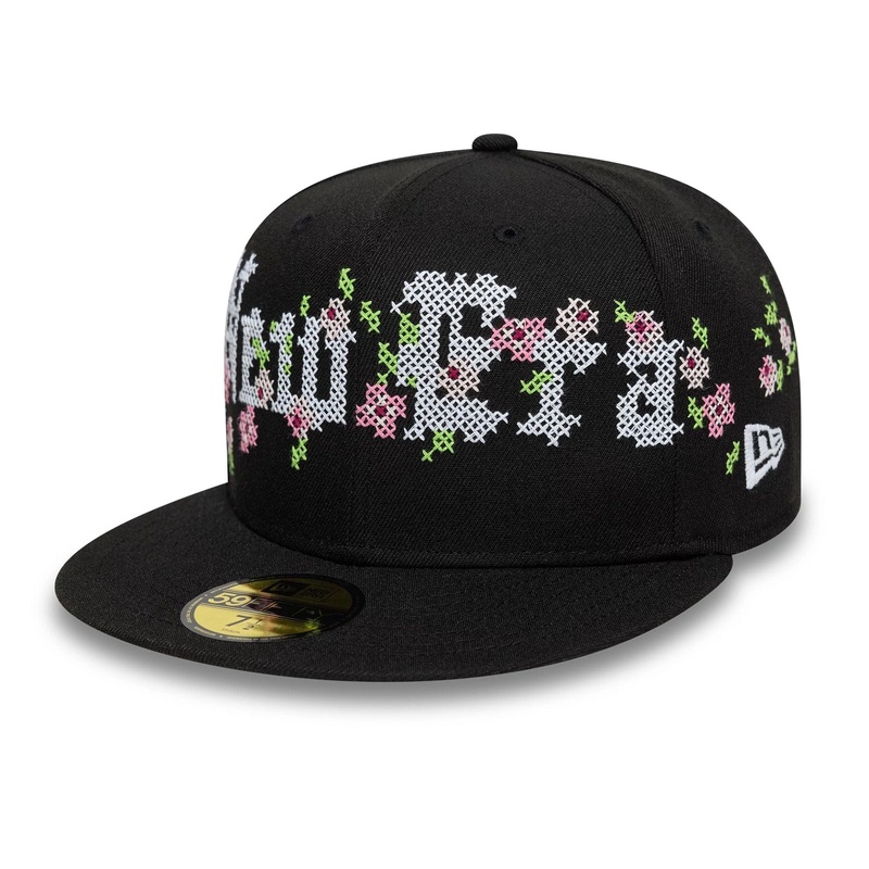 New Era Gothic Stitch Black 59FIFTY Fitted Cap