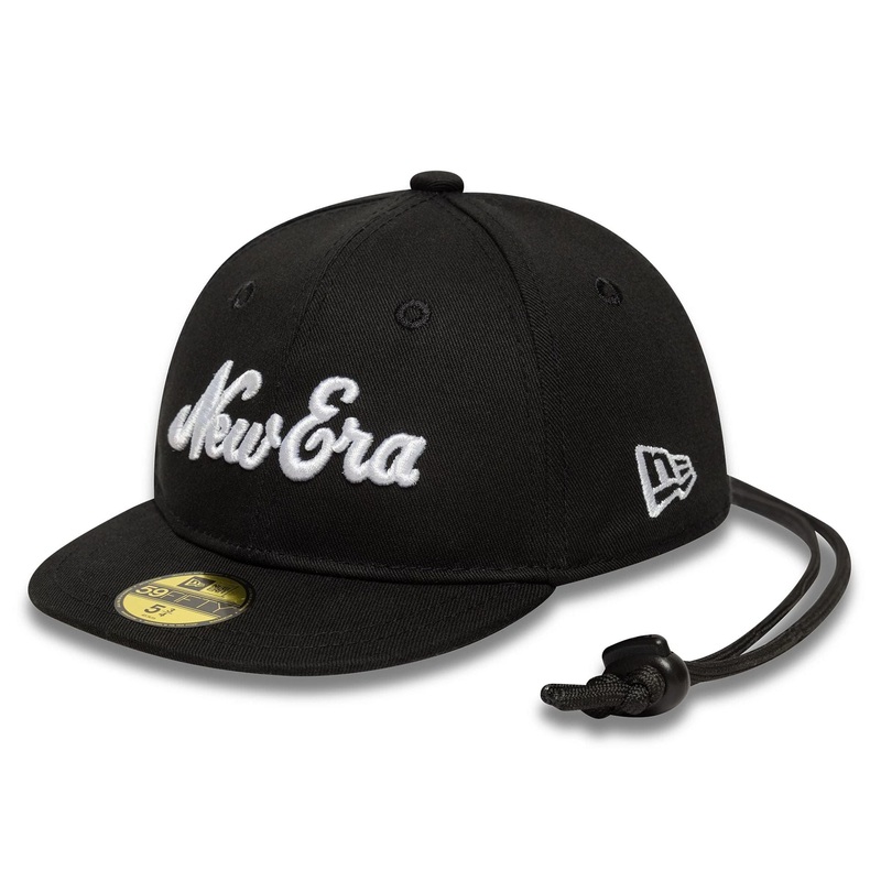 New Era 59FIFTY Black Cap Pouch
