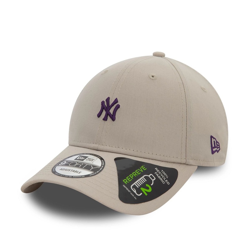 New York Yankees Repreve Mini Logo Light Beige 9FORTY Adjustable Cap