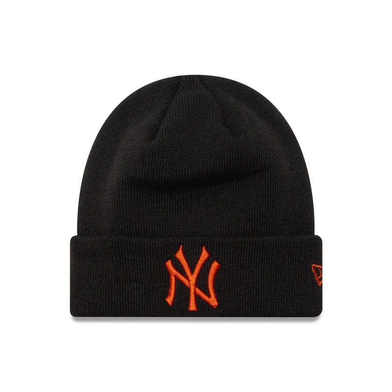 New York Yankees League Essential Black Cuff Knit Beanie Hat with Red Logo