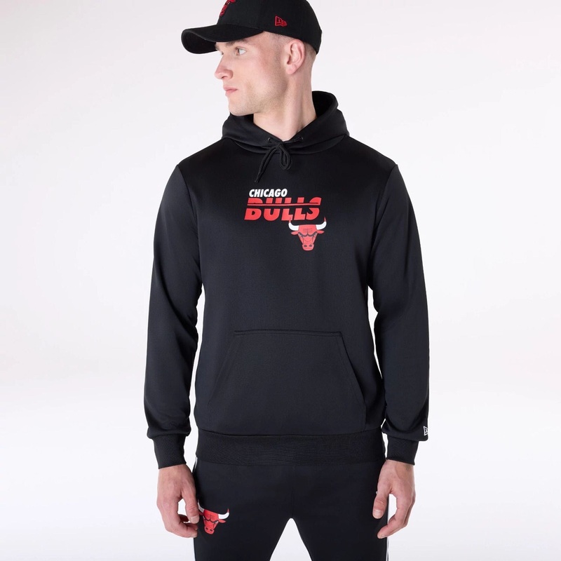 Chicago Bulls NBA Essentials Black Pullover Hoodie