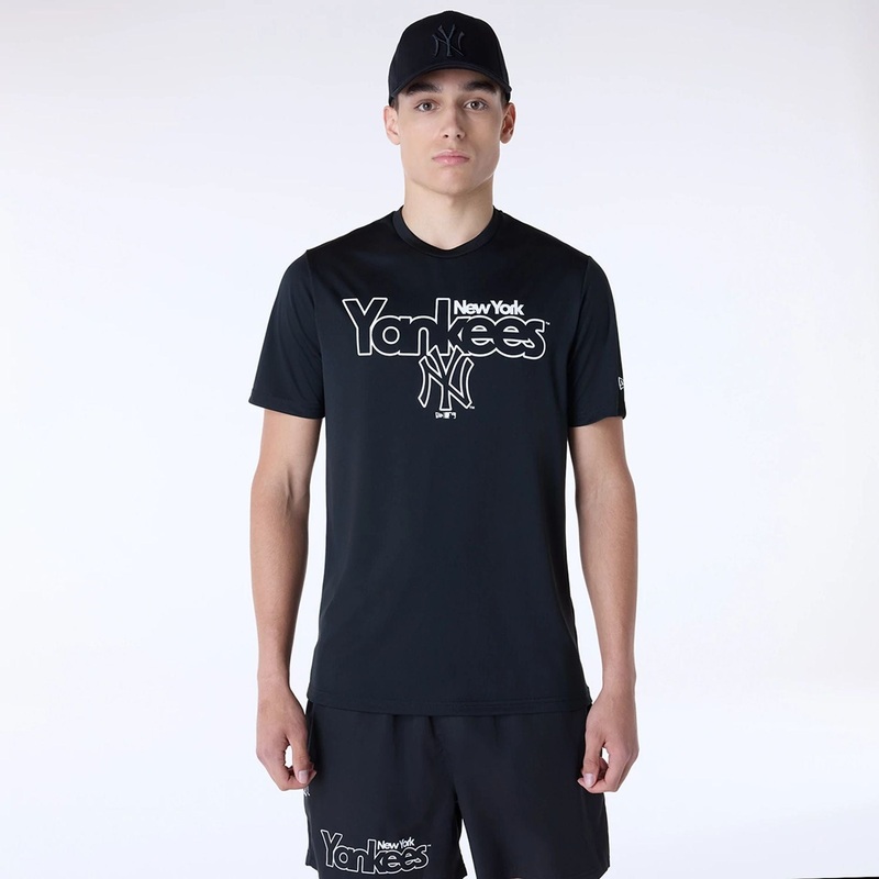 New York Yankees MLB Essentials Black T-Shirt