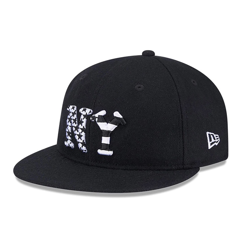 New York Black Yankees Enclosed Flag Black Retro Crown 59FIFTY Fitted Cap