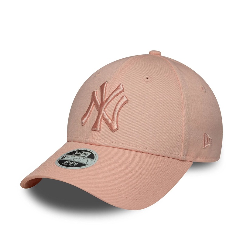 New York Yankees MLB League Essential Pastel Pink 9FORTY Adjustable Cap
