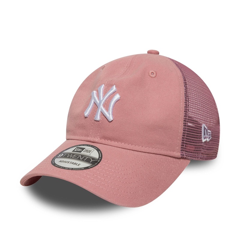 New York Yankees MLB Colour Pack Dark Pink 9TWENTY Trucker Adjustable Cap